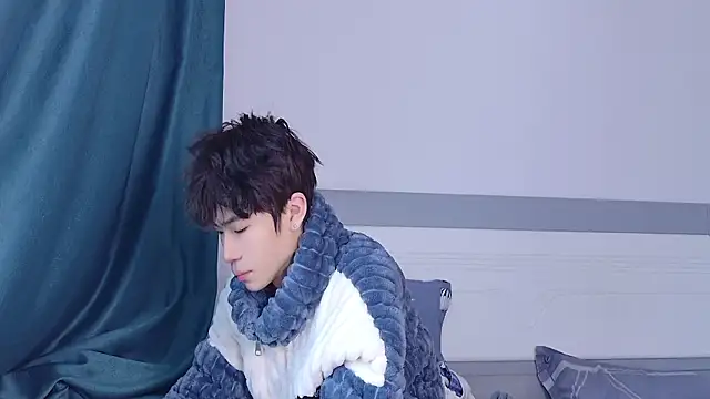 Stuffy-111 online show from October 2025 04:53:02 AM