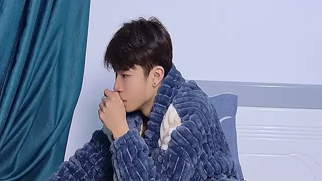 Stuffy-111 online show from November 2025 10:17:01 AM