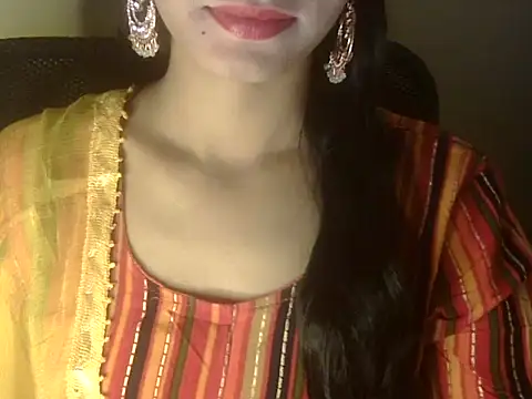 Snapshot of Shezi_N chatting on December 2025 12:23:02 PM Shezi N online show from December 2025 12:23:02 PM