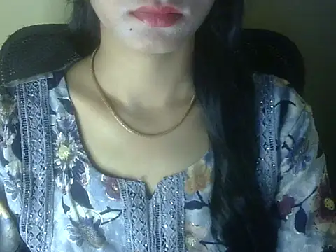 Snapshot of Shezi_N chatting on January 2026 01:24:02 PM Shezi N online show from January 2026 01:24:02 PM