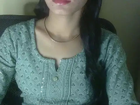 Snapshot of Shezi_N chatting on January 2026 12:04:01 AM Shezi N online show from January 2026 12:04:01 AM