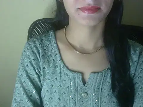 Snapshot of Shezi_N chatting on January 2026 01:49:01 PM Shezi N online show from January 2026 01:49:01 PM