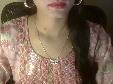 Snapshot of Shezi_N chatting on January 2026 01:15:01 PM Shezi N online show from January 2026 01:15:01 PM