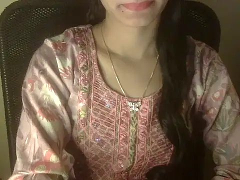 Snapshot of Shezi_N chatting on February 2026 02:32:02 PM Shezi N online show from February 2026 02:32:02 PM