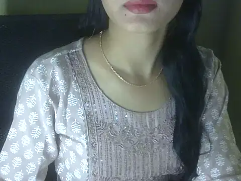 Snapshot of Shezi_N chatting on February 2026 02:01:02 PM Shezi N online show from February 2026 02:01:02 PM