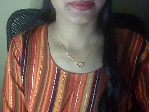 Snapshot of Shezi_N chatting on February 2026 02:47:01 PM Shezi N online show from February 2026 02:47:01 PM