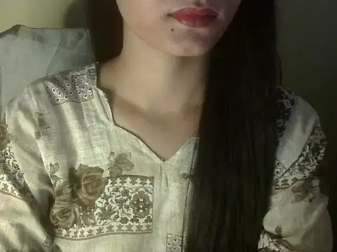 Snapshot of Shezi_N chatting on March 2026 01:54:02 PM Shezi N online show from March 2026 01:54:02 PM