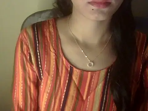 Snapshot of Shezi_N chatting on April 2026 01:01:01 PM Shezi N online show from April 2026 01:01:01 PM