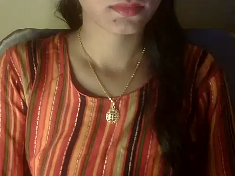 Snapshot of Shezi_N chatting on April 2026 01:17:01 PM Shezi N online show from April 2026 01:17:01 PM