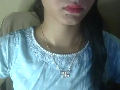 Snapshot of Shezi_N chatting on June 2026 01:13:01 PM Shezi N online show from June 2026 01:13:01 PM