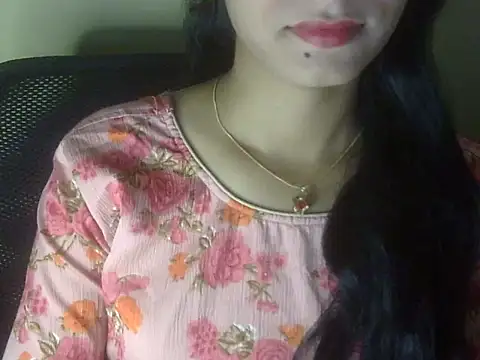 Snapshot of Shezi_N chatting on July 2026 01:59:02 PM Shezi N online show from July 2026 01:59:02 PM