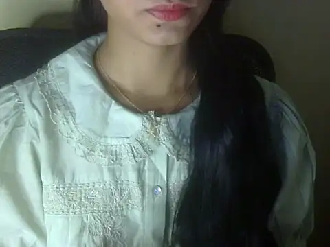 Snapshot of Shezi_N chatting on July 2026 03:32:02 PM Shezi N online show from July 2026 03:32:02 PM