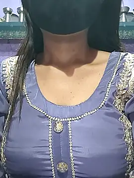 Snapshot of sardarni_001 chatting on October 2025 05:59:02 PM sardarni 001 online show from October 2025 05:59:02 PM