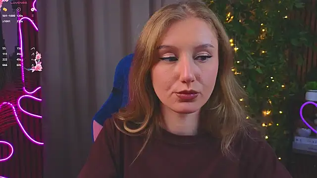 PriscillaPowell online show from December 2025 08:59:01 PM