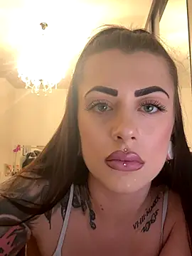 Barbie 1312 online show from November 2025 03:12:02 PM