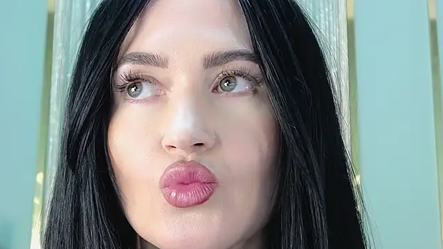 Snapshot of JaneWalch chatting on April 2026 11:16:01 AM JaneWalch online show from April 2026 11:16:01 AM