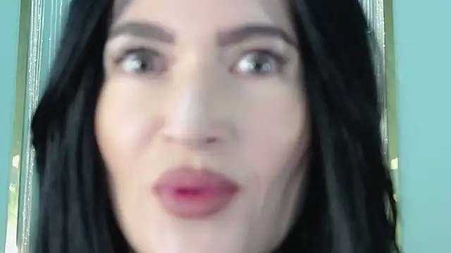 Snapshot of JaneWalch chatting on April 2026 10:43:01 AM JaneWalch online show from April 2026 10:43:01 AM