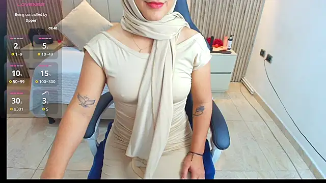 Aziz daud online show from January 2026 07:05:02 PM