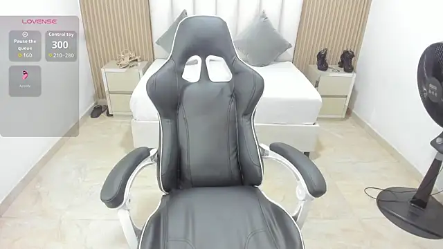 Snapshot of Aziz_daud chatting on March 2026 07:08:01 PM Aziz daud online show from March 2026 07:08:01 PM