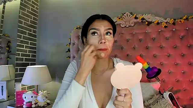 Snapshot of TanyaBello chatting on July 2026 04:05:01 AM TanyaBello online show from July 2026 04:05:01 AM