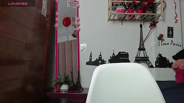 petite coral online show from March 2026 02:17:02 AM