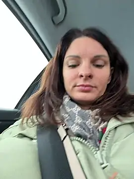 Snapshot of kinkysarahx chatting on January 2026 12:07:01 PM kinkysarahx online show from January 2026 12:07:01 PM