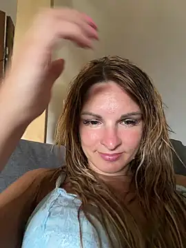 Snapshot of kinkysarahx chatting on July 2026 11:08:02 AM kinkysarahx online show from July 2026 11:08:02 AM