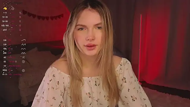 EvelynSin online show from November 2025 11:29:01 AM