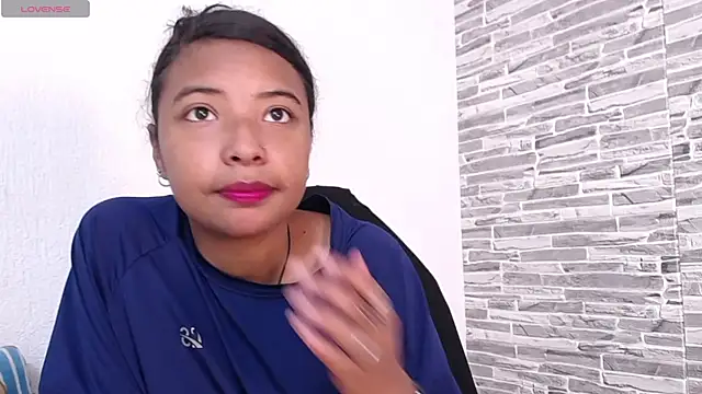 Snapshot of Zoe_Rider chatting on November 2025 12:41:02 PM Zoe Rider online show from November 2025 12:41:02 PM