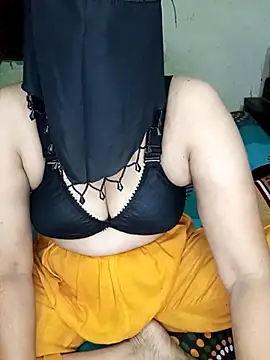 Snapshot of Disha_Nur chatting on November 2025 12:07:02 PM Disha Nur online show from November 2025 12:07:02 PM