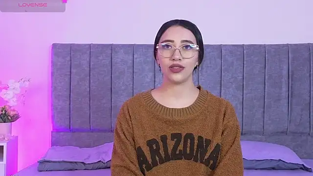 GabbieHill online show from October 2025 07:52:01 PM