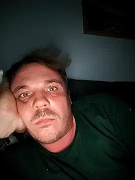 Snapshot of MajorWordplay46 chatting on November 2025 10:20:01 PM MajorWordplay46 online show from November 2025 10:20:01 PM