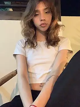 Snapshot of MiaaCute- chatting on March 2026 11:55:01 PM MiaaCute- online show from March 2026 11:55:01 PM