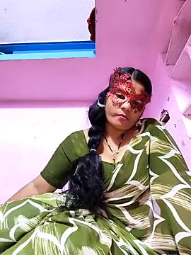 SAIRA-hot online show from November 2025 06:19:02 PM