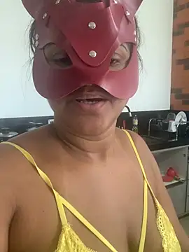 NatashaAzura online show from November 2025 03:56:02 PM