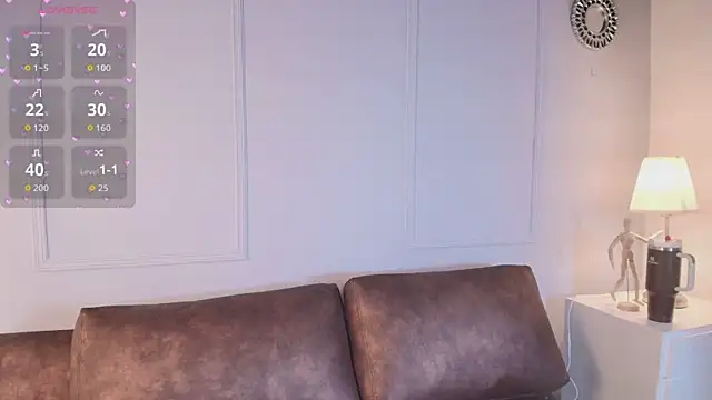 Bellaryy online show from December 2025 01:31:02 PM