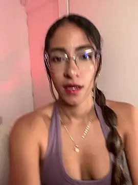 Snapshot of elegant__rouse chatting on July 2026 09:31:02 PM elegant rouse online show from July 2026 09:31:02 PM
