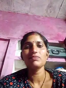 Snapshot of Pooja_shre chatting on November 2025 01:32:01 PM Pooja shre online show from November 2025 01:32:01 PM