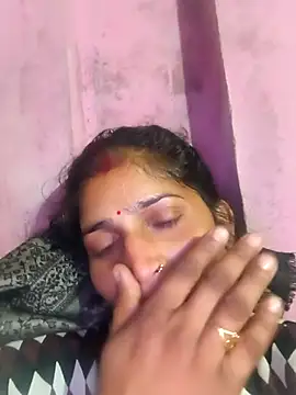 Snapshot of Pooja_shre chatting on December 2025 10:59:02 PM Pooja shre online show from December 2025 10:59:02 PM