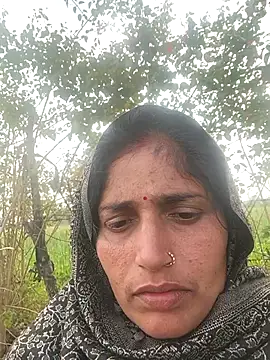 Snapshot of Pooja_shre chatting on January 2026 05:44:01 AM Pooja shre online show from January 2026 05:44:01 AM