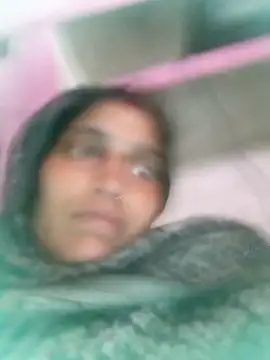 Snapshot of Pooja_shre chatting on February 2026 02:43:01 PM Pooja shre online show from February 2026 02:43:01 PM