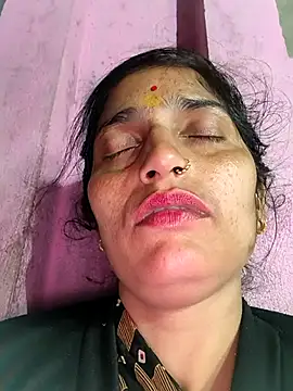 Snapshot of Pooja_shre chatting on February 2026 11:56:02 PM Pooja shre online show from February 2026 11:56:02 PM