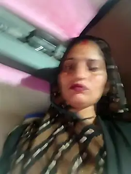 Snapshot of Pooja_shre chatting on February 2026 12:58:02 PM Pooja shre online show from February 2026 12:58:02 PM