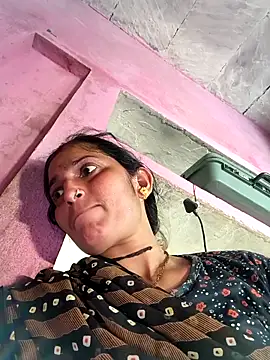 Snapshot of Pooja_shre chatting on March 2026 06:21:01 AM Pooja shre online show from March 2026 06:21:01 AM