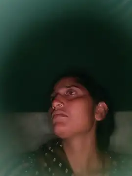 Snapshot of Pooja_shre chatting on April 2026 05:32:02 PM Pooja shre online show from April 2026 05:32:02 PM