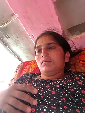 Snapshot of Pooja_shre chatting on April 2026 08:45:01 AM Pooja shre online show from April 2026 08:45:01 AM