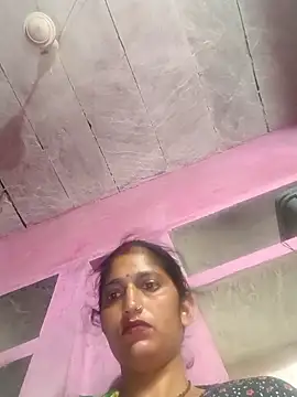 Snapshot of Pooja_shre chatting on April 2026 11:46:02 PM Pooja shre online show from April 2026 11:46:02 PM