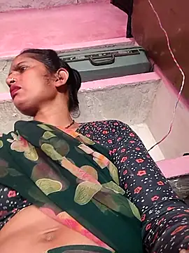 Snapshot of Pooja_shre chatting on April 2026 07:35:01 AM Pooja shre online show from April 2026 07:35:01 AM