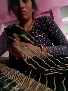 Snapshot of Pooja_shre chatting on April 2026 01:52:02 PM Pooja shre online show from April 2026 01:52:02 PM