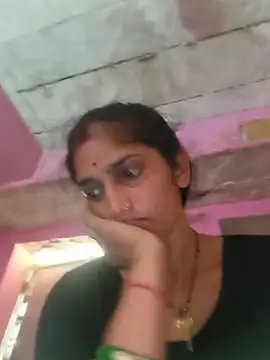 Snapshot of Pooja_shre chatting on June 2026 08:52:01 AM Pooja shre online show from June 2026 08:52:01 AM